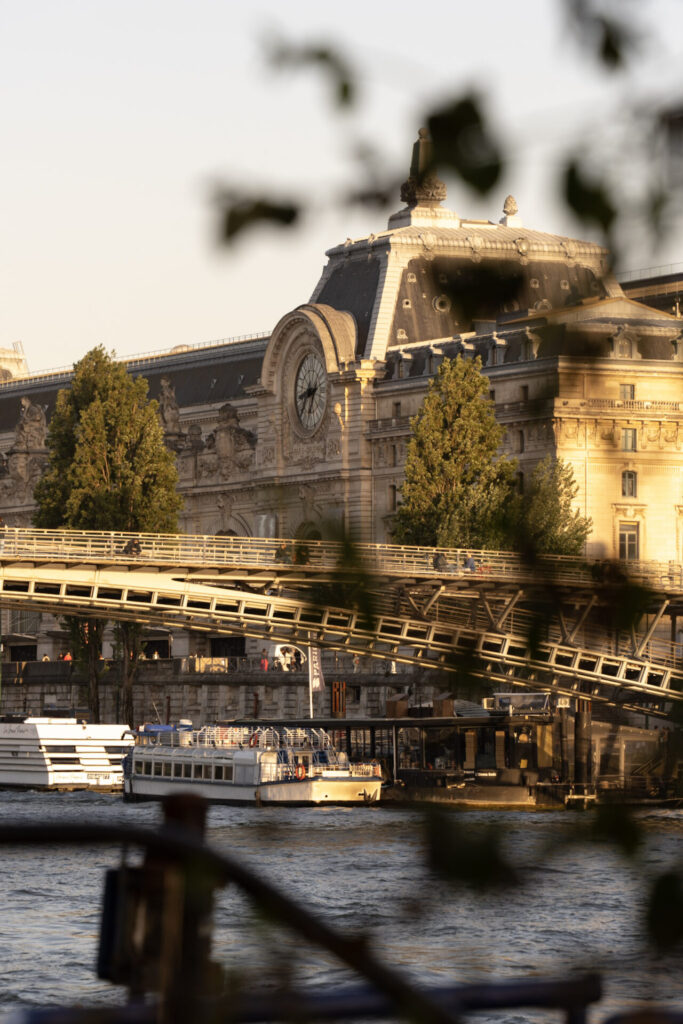 Musée Orsay Paris horloge vue paris cyrille ardaud est en ouest blog voyage vacances week end