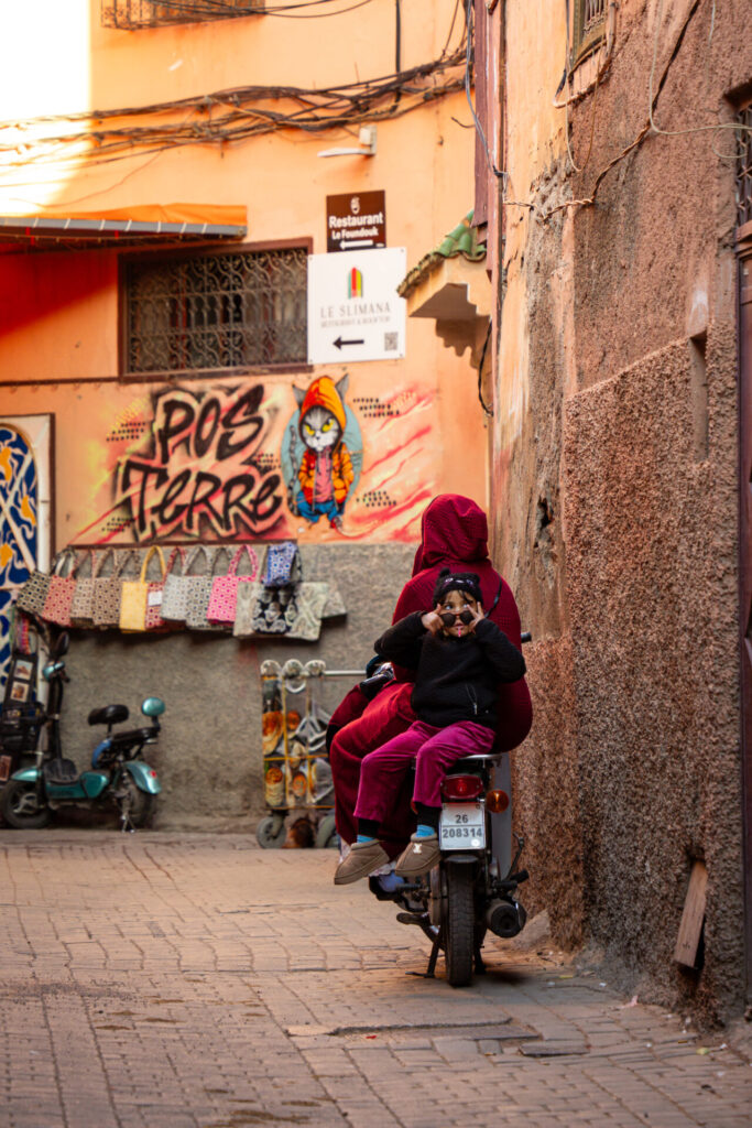 Cyrille Ardaud Est en Ouest blog voyage organisation maroc marrakech agafay desert semaine vacances voyage week end voir ()