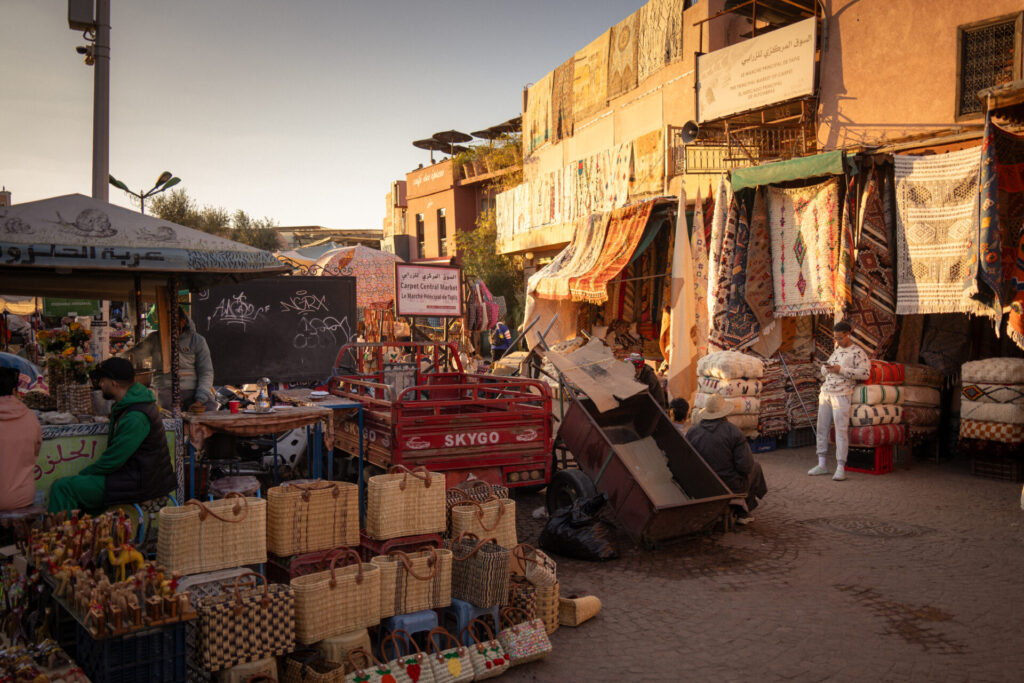 Cyrille Ardaud Est en Ouest blog voyage organisation maroc marrakech agafay desert semaine vacances voyage week end voir ()